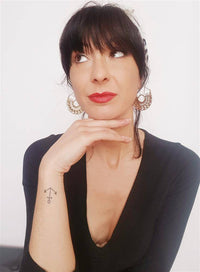 Load image into Gallery viewer, Brass Ohrringe Tribal Spiralen Kreise in Halbkreis antik golden Messing - chic-net.de
