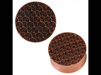 Load image into Gallery viewer, Brauner Sawo Holz Plug Gravur handeschnitzt Spiralen Tribal Expander Organic - chic-net.de
