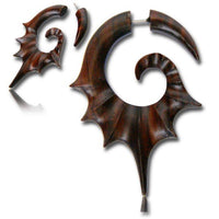 Cargar imagen en el visor de la galería, Fake Holz Piercing Narra Holz Spitze Muschel Schnecke nickelfrei Edelstahl Ohrstecker Organic - chic-net.de
