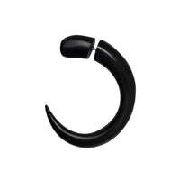 Load image into Gallery viewer, Fake Horn Piercing Hook Spirale Kralle handgeschnitzt schwarz Dehner Ohrring - chic-net.de
