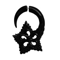 Load image into Gallery viewer, Fake Horn Piercing Hook Spirale Kralle handgeschnitzt schwarz Dehner Ohrring - chic-net.de

