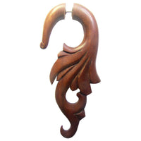 Load image into Gallery viewer, Fake Lobe Piercing Edelstahl Redwood Sawoholz Holz Fishtail Flügel rot braun - chic-net.de
