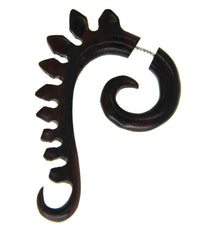 Cargar imagen en el visor de la galería, Fake Piercing Ohrring Holz Hook Spirale Drachenrücken - chic-net.de
