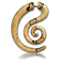 Load image into Gallery viewer, Fake Piercing Tamarinden Holz Bogen Spirale 45 mm Plug Ohrstecker hell schwarz gemasert - chic-net.de
