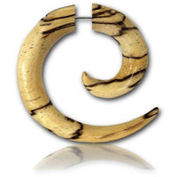 Load image into Gallery viewer, Fake Piercing Tamarinden Holz Spirale 32mm Plug Ohrstecker hell schwarz gemasert - chic-net.de
