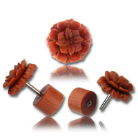 Load image into Gallery viewer, Fake Plug Piercing Sawo Holz rotbraun Blume dreilagig geschnitzt Edelstahl Ohrstecker 1 mm - chic-net.de
