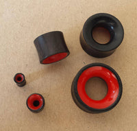 Load image into Gallery viewer, Flesh Plug Eisenholz Holz dunkel double flared rot Resin Inlay Ohr Piercing - chic-net.de

