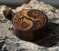 Cargar imagen en el visor de la galería, Flesh Plug Holz Yin Yang Baum des Lebens double flared.
