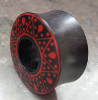 Cargar imagen en el visor de la galería, Flesh Tunnel Sternenkranz dick rot Ohr Sono Holz - chic-net.de
