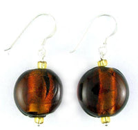 Load image into Gallery viewer, Glasohrringe, braun, rund, flach, 925er Sterlingsilber-Bügel, ca. 20 mm Ø, glänzend - chic-net.de
