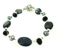 Load image into Gallery viewer, Glitzer Perlmutt Armband schwarz grau oval Perlen Scheiben Damen Karabiner nickelfrei 18cm-20cm - chic-net.de
