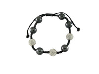 Load image into Gallery viewer, Glitzerkugel Armband Kristall weiß Hämatit grau Kugeln Perlen Damen Schmuck - chic-net.de
