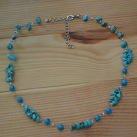 Load image into Gallery viewer, Halskette Perlen Stein Splitter Bündel Türkis 42-48cm - chic-net.de
