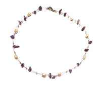 Load image into Gallery viewer, Halskette Steinsplitter Perlen Amethyst lila weiß 42 cm - chic-net.de
