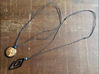 Cargar imagen en el visor de la galería, Holz KetteTürkis verstellbar Baumwolle rund Labyrinth - chic-net.de
