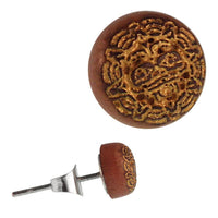 Load image into Gallery viewer, Holz Ohrstecker Krieger Maske Sterlingsilber 925er rund 8 mm Lasergravur golden - chic-net.de
