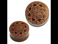 Cargar imagen en el visor de la galería, Holz Plug Stern Muster Sonoholz dunkelbraun golden Gravur - chic-net.de
