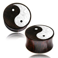 Load image into Gallery viewer, Holz Plug Tamarinde Yin Yang Bone Powder Inlay Tunnel Tribal Expander - chic-net.de
