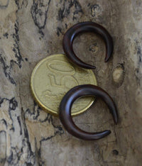 Load image into Gallery viewer, Holz Septum Lobe Ohr Piercing Sichel 3mm 4mm 6mm - chic-net.de
