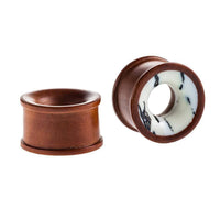 Load image into Gallery viewer, Holz Tunnel Howlith weiß braun marmoriert Rosenholz Tribal Plug handgeschnitzt Expander - chic-net.de
