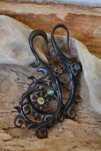 Cargar imagen en el visor de la galería, Horn Piercing Dehnschnecke Abalone Inlay Blume Spirale - chic-net.de
