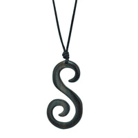 Load image into Gallery viewer, Kette, Braun, aus Sono Holz, S-förmiger-Anhänger, ca.5x2,8cm, verstellbare Baumwollkette - chic-net.de
