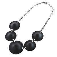 Cargar imagen en el visor de la galería, Ketten kurze Halskette Edelstahl schwarz fünf Kreise Ausbuchtung 54 cm - chic-net.de
