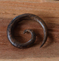 Cargar imagen en el visor de la galería, Kopie von Parasitholz Dehnschnecke Spirale Piercing Expander - chic-net.de
