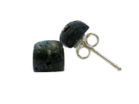 Load image into Gallery viewer, Lavasteinohrstecker, quadratisch, 6mm schwarz porös - chic-net.de
