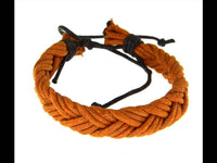 Load image into Gallery viewer, Leder Armband breit dreilagig geflochten verstellbar - chic-net.de
