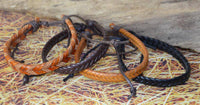 Load image into Gallery viewer, Leder Armband Fischgrätenzopf geflochten verstellbar - chic-net.de
