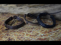 Load image into Gallery viewer, Leder Armband schwarz braun breit umwickelt verstellbar - chic-net.de
