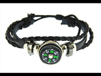 Load image into Gallery viewer, Lederarmband Kompass dreilagig geflochten verstellbar - chic-net.de
