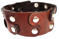 Load image into Gallery viewer, Lederarmbänder dunkelbraun überlappend runde silber Nieten Brass Armband Leder unisex nickelfrei - chic-net.de
