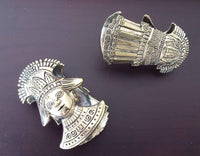 Cargar imagen en el visor de la galería, Lobe Ohr Piercing Ohrgewicht gold antik 18mm Maya Häuptling oxidiert Messing 47,6g - chic-net.de
