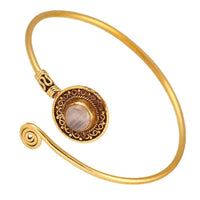 Load image into Gallery viewer, Messing Armreif antik golden Mondstein Schnörkel Spirale verstellbar Tribal Schmuck - chic-net.de
