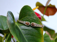 Cargar imagen en el visor de la galería, Messing Armreif golden Tigerauge Spirale Tropfen Flechtrand nickelfrei verstellbar antik Tribal - chic-net.de
