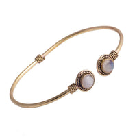 Cargar imagen en el visor de la galería, Messing Brass Armreif golden oval Seilmuster Mondstein nickelfrei verstellbar antik Tribal Schmuck - chic-net.de
