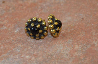 Load image into Gallery viewer, Messing Stein Kristall Ohrstecker gold Kugelblume 10mm - chic-net.de
