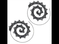 Load image into Gallery viewer, Messingohrringe versilbert Spiralen Pünktchen Herzen Ornamente 925 sterling Silber - chic-net.de
