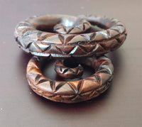 Load image into Gallery viewer, Narraholz Piercing Holz Zick Zack dunkel braun Spirale 4mm 6mm 8mm Dehnschnecke - chic-net.de
