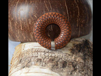 Load image into Gallery viewer, Ohr Donut Piercing Dahlie Holz Ohrgewicht Ring - chic-net.de
