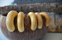 Cargar imagen en el visor de la galería, Ohr Donut Piercing Ohrgewicht Jackfrucht Holz Ring - chic-net.de
