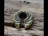 Cargar imagen en el visor de la galería, Ohrgewicht Brass Schachbrett Schlüsselloch Piercing - chic-net.de
