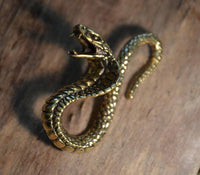 Cargar imagen en el visor de la galería, Ohrgewicht Messing 3mm 8ga Kobra Schlange Hook - chic-net.de
