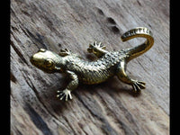 Cargar imagen en el visor de la galería, Ohrgewicht Messing Expander Piercing Eidechse 4mm - chic-net.de
