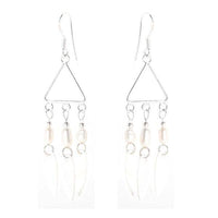 Load image into Gallery viewer, Ohrhänger Sterling Silber Ohrringe Damen Indianer Schmuck Weiß Perlmutt Perle Dreieck - chic-net.de
