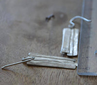 Cargar imagen en el visor de la galería, Ohrringe 925 Sterling Silber Bänder gebürstet 29mm - chic-net.de
