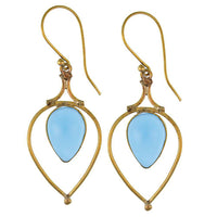 Load image into Gallery viewer, Ohrringe Chalzedon Tropfen umgedreht Bögen Messing antik golden nickelfrei Tribal Ohrhänger - chic-net.de
