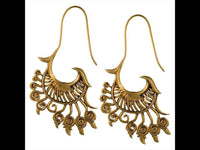 Load image into Gallery viewer, Ohrringe diagonal Korb Spitzen Spiralen Messing antik golden Ohrhänger nickelfrei Piercing Tribal - chic-net.de
